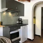 Maison De Pecheur A *