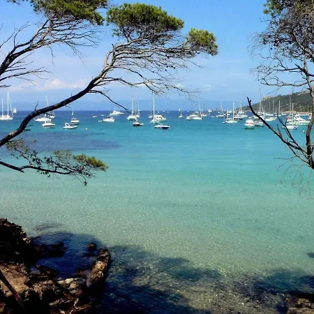 Maison De Pecheur A Porquerolles